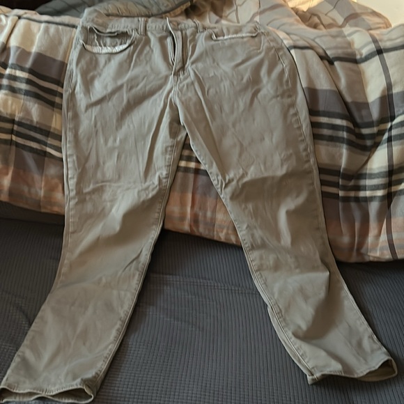 Lucky Brand tan jeans. Men’s sizes 36/30 - Picture 4 of 5